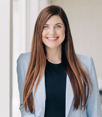 Portrait of Catherine Chapman, Realtor® .